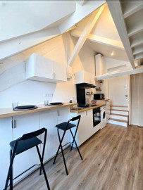 
                                                                                        Location
                                                                                         Beau studio meublé 20m² bail mobilité
