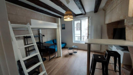 
                                                                                        Location
                                                                                         Beau studio meublé 21m²