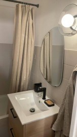 
                                                                                        Location
                                                                                         Beau studio meublé 21m² idéal étudiant