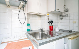 
                                                                                        Location
                                                                                         Beau studio meublé 22m²