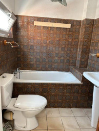 
                                                                                        Location
                                                                                         Beau studio meublé 22m²