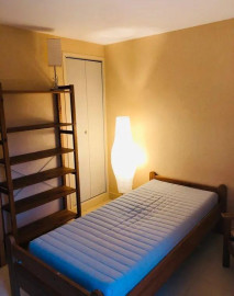 
                                                                                        Location
                                                                                         Beau studio meublé 22m² quartier Halles Béranger