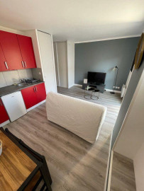
                                                                                        Location
                                                                                         Beau studio meublé 22m² rue Ponsardin