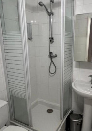 
                                                                                        Location
                                                                                         Beau studio meublé 22m2