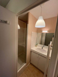 
                                                                                        Location
                                                                                         Beau studio meublé 23m² campus CHU