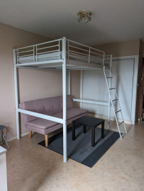 
                                                                                        Location
                                                                                         Beau studio meublé 24m² calme tout équipé