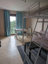 
                                                                                        Location
                                                                                         Beau studio meublé 24m² calme tout équipé