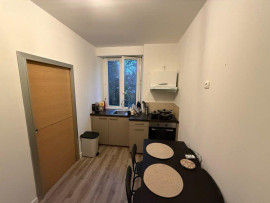 
                                                                                        Location
                                                                                         Beau studio meublé 24m² Centre ville