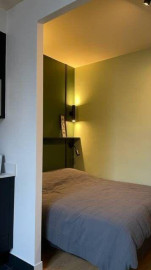
                                                                                        Location
                                                                                         Beau studio meublé 24m² refait à neuf et équipé