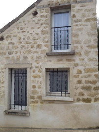 
                                                                                        Location
                                                                                         Beau studio meublé 25m²
