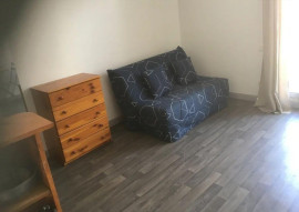 
                                                                                        Location
                                                                                         Beau studio meublé 25m² avec terrasse