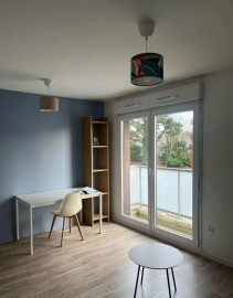 
                                                                                        Location
                                                                                         Beau studio meublé 25m² lumineux idéal étudiant(e)