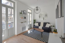 
                                                                                        Location
                                                                                         Beau studio meublé 25m² lumineux idéalement placé