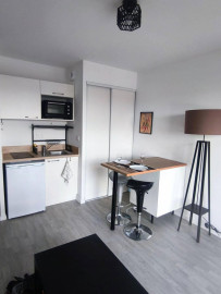 
                                                                                        Location
                                                                                         Beau studio meublé 25m² neuf et lumineux