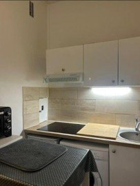 
                                                                                        Location
                                                                                         Beau studio meublé 25m² résidence de bon standing