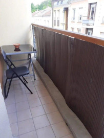 
                                                                                        Location
                                                                                         Beau studio meublé 26m²