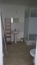 
                                                                                        Location
                                                                                         Beau studio meublé 26m² avec balcon Moulin Galant