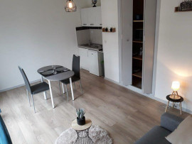 
                                                                                        Location
                                                                                         Beau studio meublé 26m² + parking