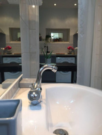 
                                                                                        Location
                                                                                         Beau studio meublé 26m² rénové