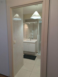 
                                                                                        Location
                                                                                         Beau studio meublé  28m² avec terrasse 14m²