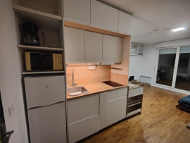 
                                                                                        Location
                                                                                         Beau studio meublé 30m² avec terrasse