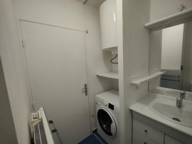 
                                                                                        Location
                                                                                         Beau studio meublé 30m² avec terrasse