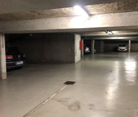 
                                                                                        Location
                                                                                         Beau studio meublé 30m² refait à neuf avec parking