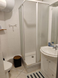 
                                                                                        Location
                                                                                         Beau studio meublé 31m²