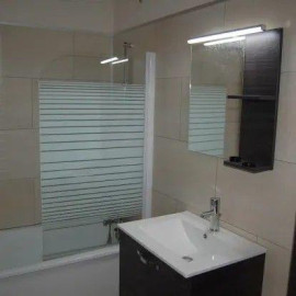 
                                                                                        Location
                                                                                         Beau studio meublé 32m² avec balcon