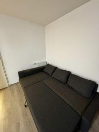 
                                                                                        Location
                                                                                         Beau studio meublé 32m² quartier Charles Floquet