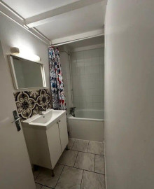 
                                                                                        Location
                                                                                         Beau studio meublé 34m² avec chambre en mezzanine