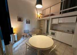 
                                                                                        Location
                                                                                         Beau studio meublé 34m² avec chambre en mezzanine
