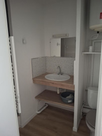 
                                                                                        Location
                                                                                         Beau studio meublé 35m² Chantier naval