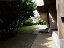 
                                                                                        Location
                                                                                         Beau studio meublé 37m² vue dégagée