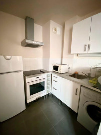 
                                                                                        Location
                                                                                         Beau studio meublé