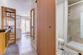 
                                                                                        Location
                                                                                         Beau studio meublé avec terrasse Bail mobilité