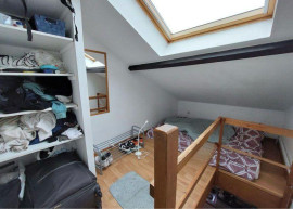 
                                                                                        Location
                                                                                         Beau studio meublé - Fac de Droit - 25m²