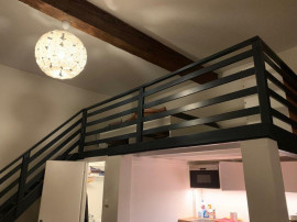 
                                                                                        Location
                                                                                         Beau studio meublé rénové 33m²  rue Masséna