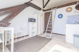 
                                                                                        Location
                                                                                         Beau studio Paris 3è Beaubourg