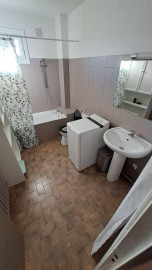 
                                                                                        Location
                                                                                         Beau studio plein sud