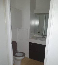 
                                                                                        Location
                                                                                         Beau studio rénové 26m²