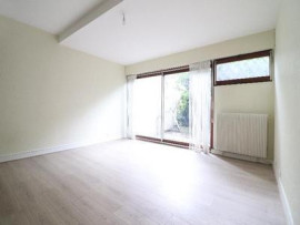 
                                                                                        Location
                                                                                         Beau studio résidence sénior 31m² avec terrasse