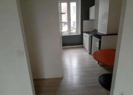 
                                                                                        Location
                                                                                         Beau studio spacieux 26m² rue des girondins