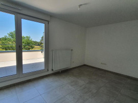
                                                                                        Location
                                                                                         Beau studio + terrasse à louer à Nancy