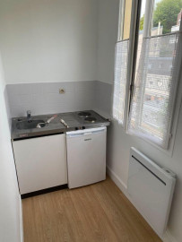 
                                                                                        Location
                                                                                         Beau T1  25m² secteur Boulingrin / Croix de Pierre