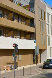 
                                                                                        Location
                                                                                         Beau T1