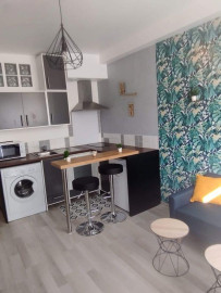
                                                                                        Location
                                                                                         Beau T1 Bis 27m² quartier Roseraie