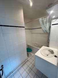 
                                                                                        Location
                                                                                         Beau T1 Bis Etudiant Meublé en Duplex – Lille