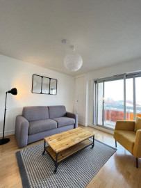 
                                                                                        Location
                                                                                         Beau T1 meublé 24m² Saint Maur des Fossés