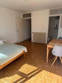 
                                                                                        Location
                                                                                         Beau T1 meublé 27m² à Rennes
